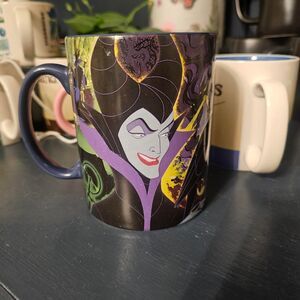 Disney multi Dinnerware
